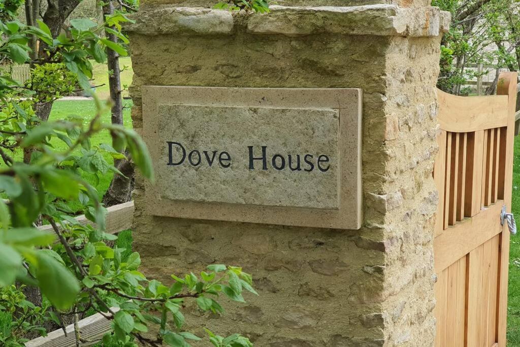 Dove House Cottages - No 1 Oxford Buitenkant foto
